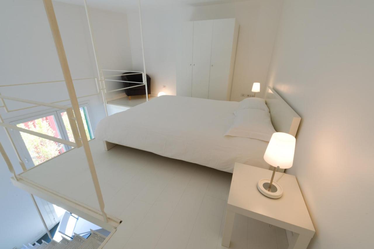 Nardones Apartments By Wonderful Italy Наполи Екстериор снимка