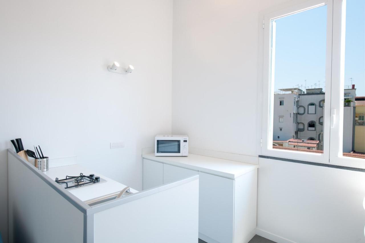 Nardones Apartments By Wonderful Italy Наполи Екстериор снимка