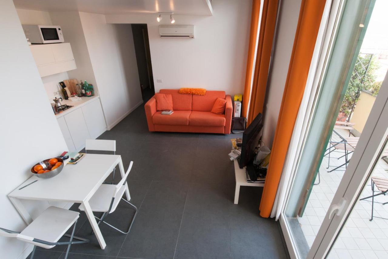 Nardones Apartments By Wonderful Italy Наполи Екстериор снимка